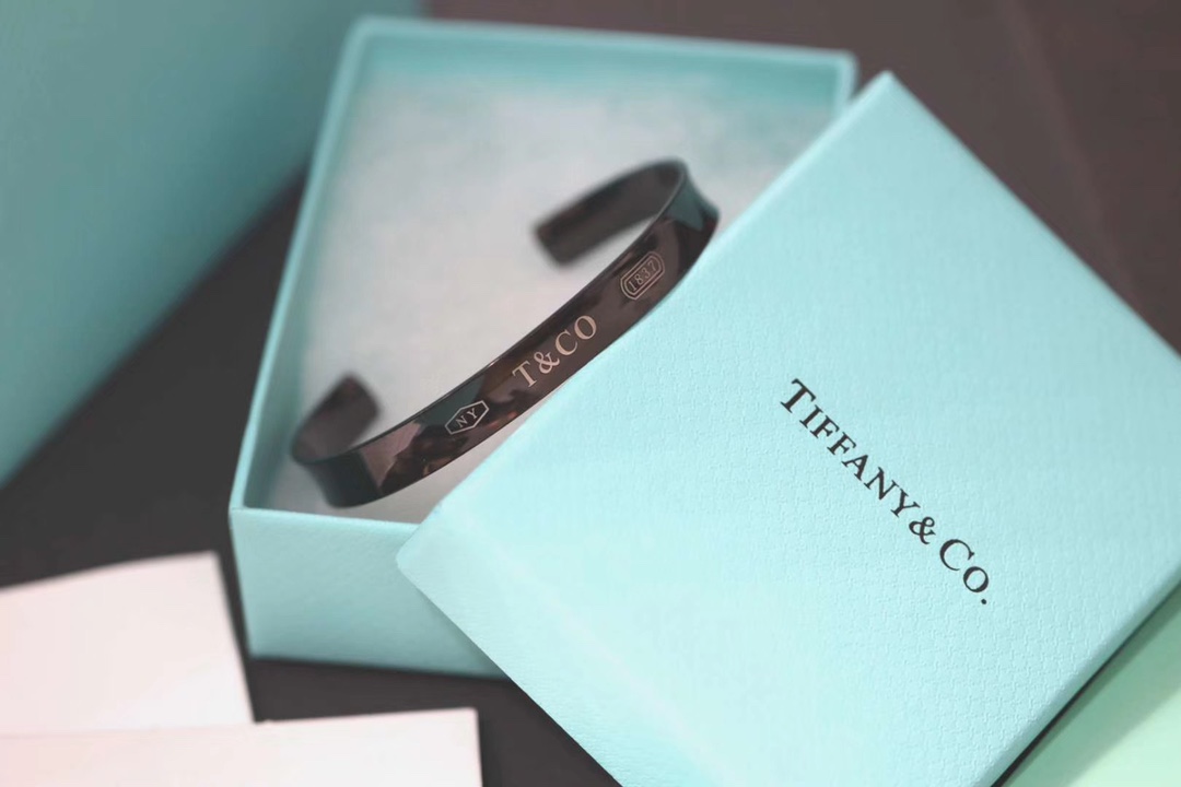 Tiffany & Co. 窄版 宽版