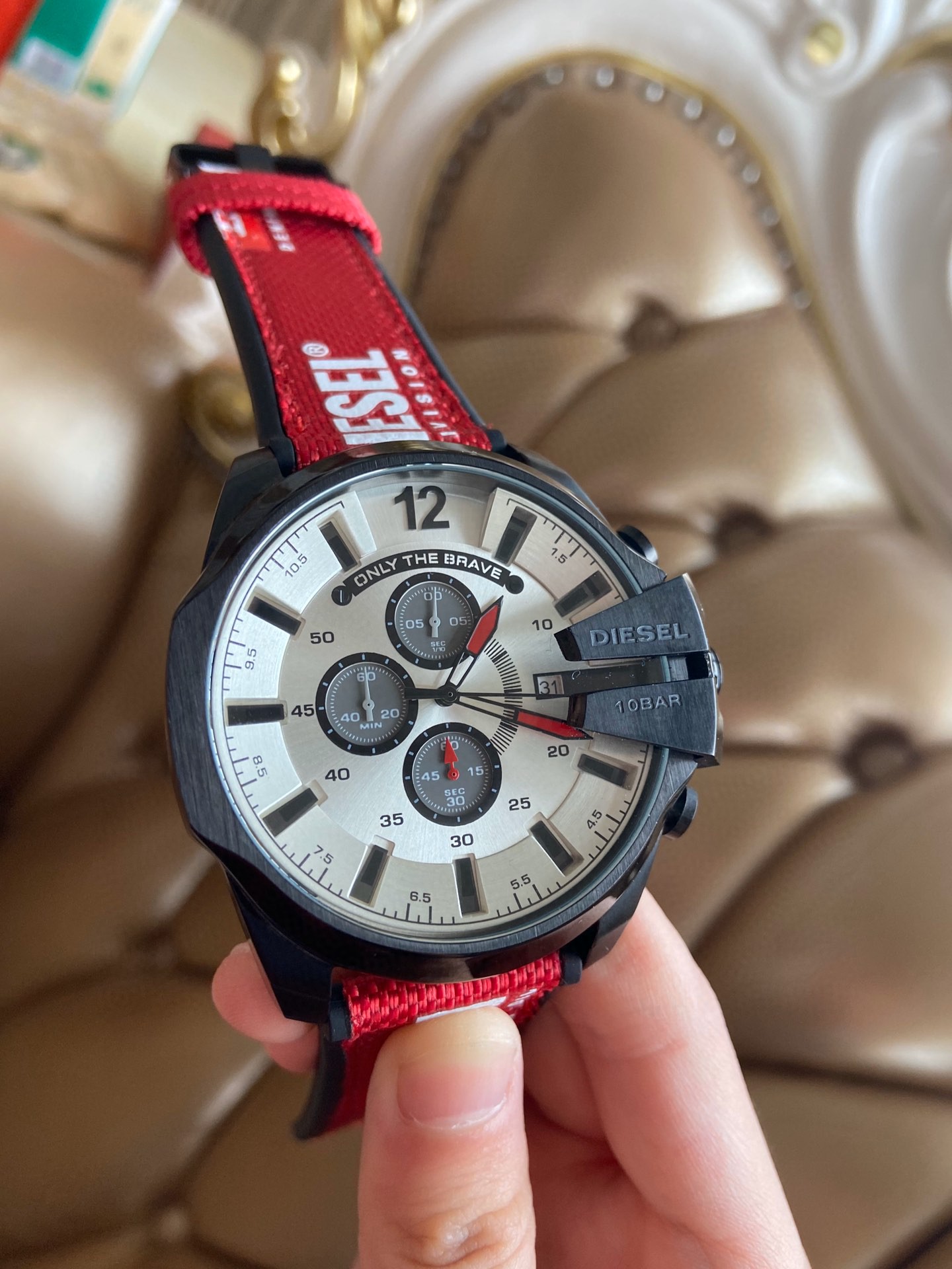 DIESEL DZ4512 Watch: Queen of Gentleman’s Spectrum, 51mm Size, Silicon Seat Belt - 图片 6