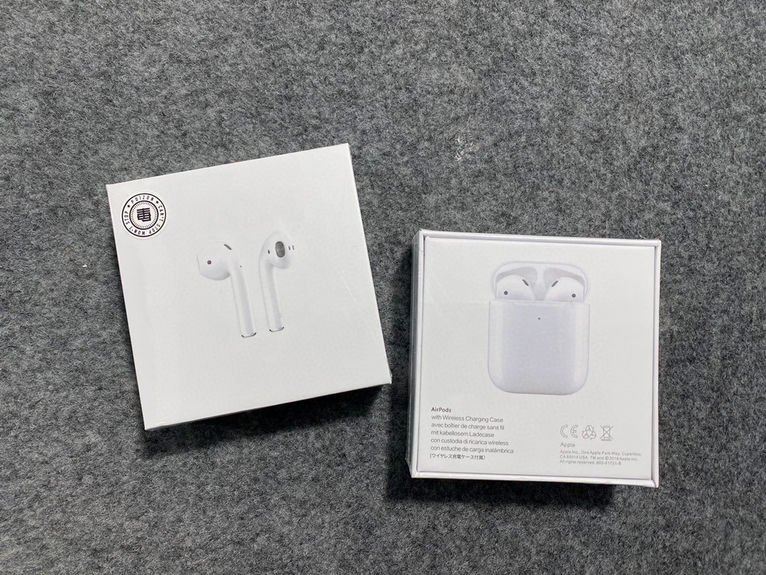 本地自取220!放店私聊
苹果AirPods2代 ln冲正毒版
原装46g外壳 手感重量跟正品一样
左右耳1.7石墨喇叭 音质小钢炮!
独家高通芯片 机身五处激光刻码
耳机仓盖跟左右耳全部对应一致刻码!
序列号官网可查 专供各种平台冲正!
配专柜小票 真正冲正版本 秒杀市面通货!
支持修改名字 音频共享 GPS查找定位!
全部支持退换,质量问题保修三个月!
本地自取赠送独家全套毒配件
毒纸箱 毒证书 小票 kaws保护壳 无线充电盘!