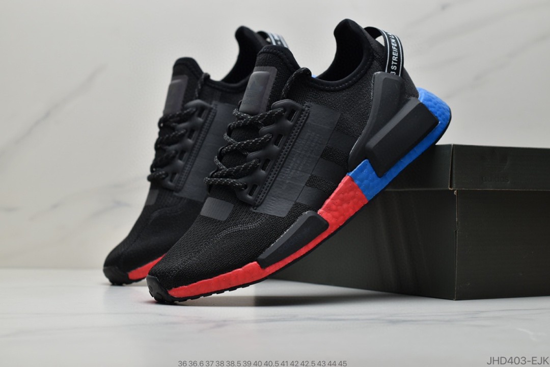 180 公司级Adidas 阿迪达斯 NMD_R1 V2 Boost 货号: FW1961 原装进口的鱼鳞纹 Boost原料
