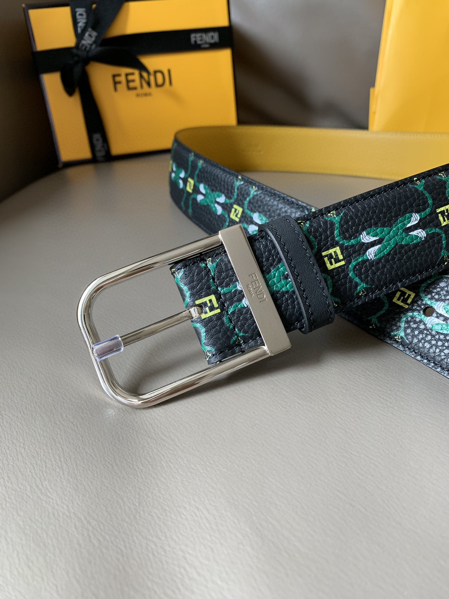 [Fendi Belts]FENDI Fendi counter has the same original top layer grain with pr