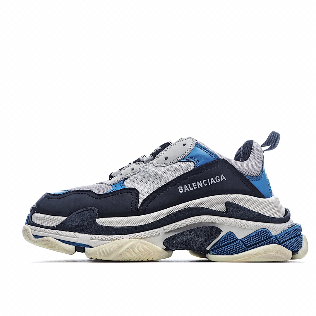 J5 公司级原盒Balenciaga  Triple S 巴黎世家老爹鞋 1.0八层底 突破不可能 首发原底八层组合巴黎世家 不做任何对比 眼见为实 组合细节最接近原版原底八层组合 首家实现原档电绣同步公司 字体对位不连线 TPU原模亮底 透气孔厚度均匀 完美公司玩家 艺术家 欢迎细节鉴赏配套布袋、鞋带、合格证齐全