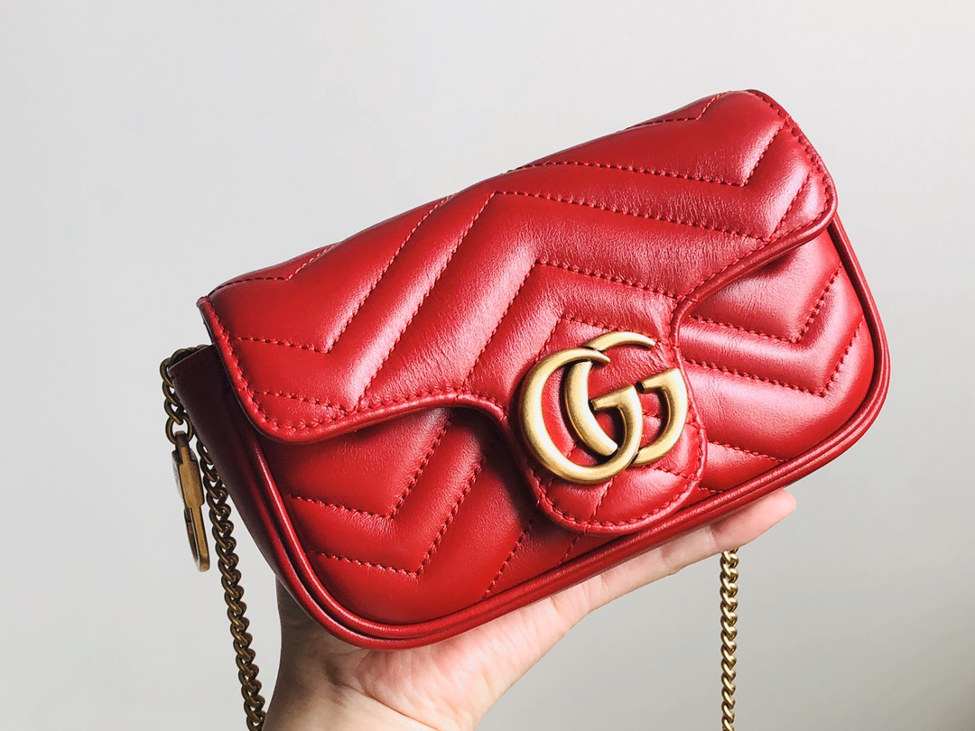 Gucci 24 new products debut in original leatherGG Marmont original leather series mini bag, convex shape artifact,cute design is more practical,