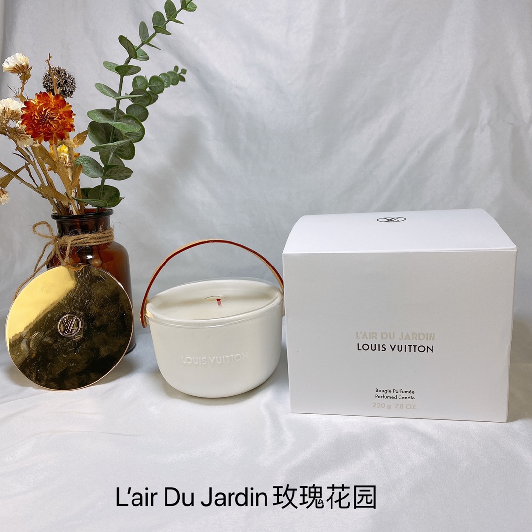 Louis Vuitton L'Air Du Jardin Scented Candle - Rose Garden Fragrance, 220g 1 i1584511756 5237 0