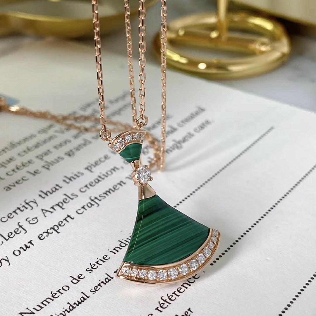 Bvlgari 宝格丽 18k金 大号头尾裙子