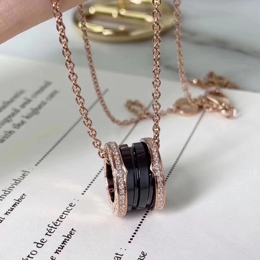 NO:102257,.cnc highest version Bulgari black and white ceramic necklace, Bulgari necklace, bvlgari, necklace19860909.cnc最高版本 宝格丽黑白陶瓷项链,宝格丽项链,bvlgari,necklace,Jewelry