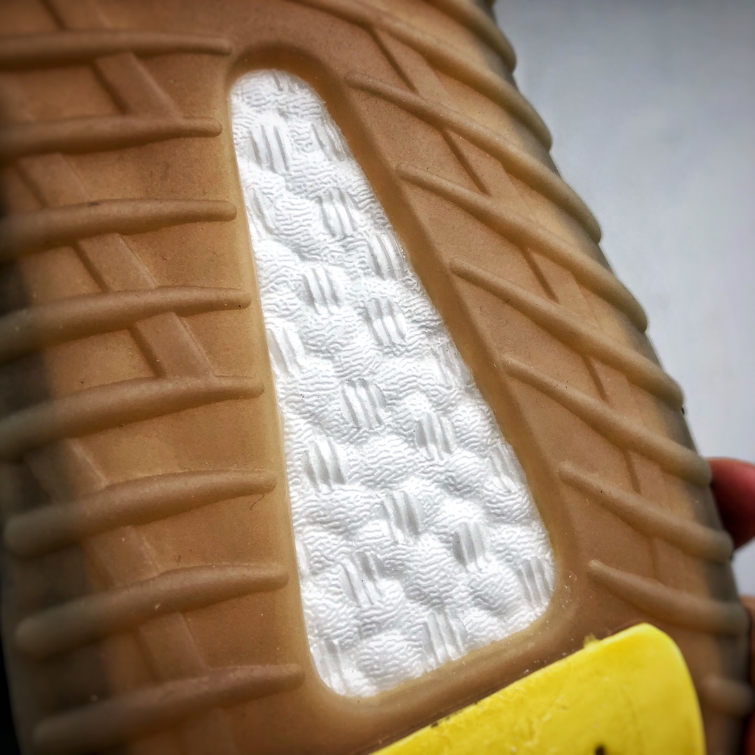 200 Adidas Yeezy 350 Boost V2  “Cinder Reflective”黑生胶 侧透满天星