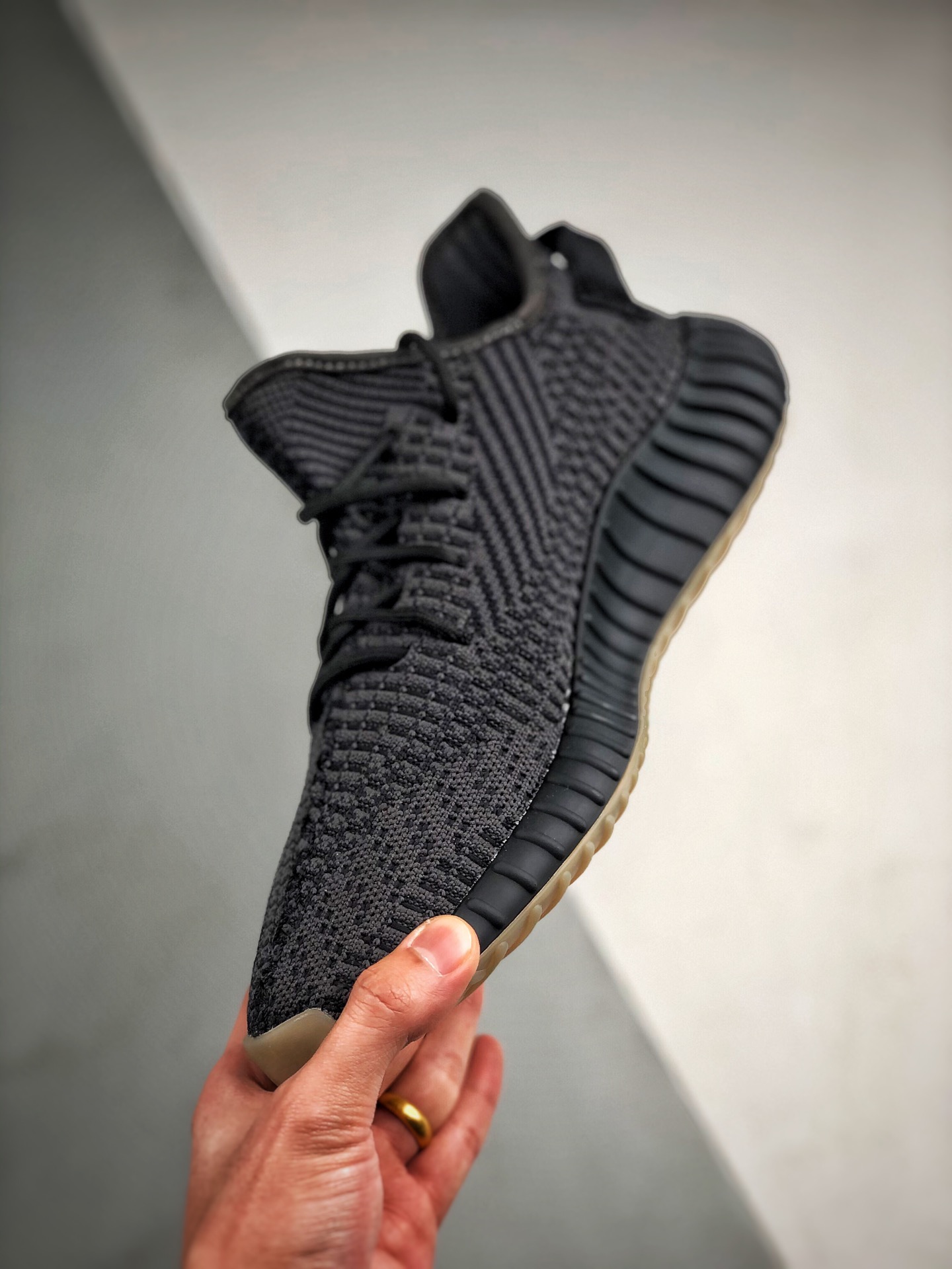 200 Adidas Yeezy 350 Boost V2  “Cinder Reflective”黑生胶 侧透满天星