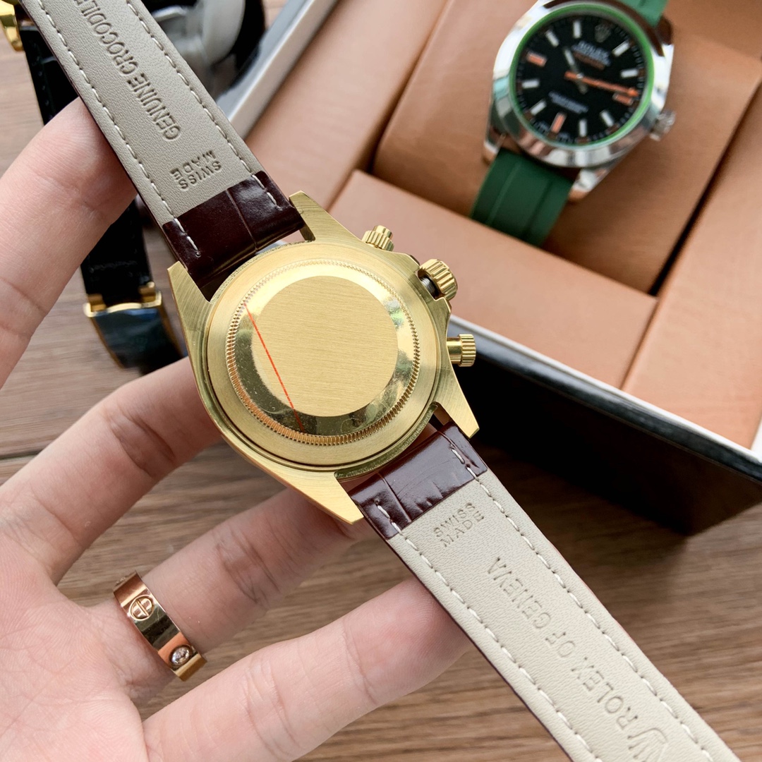 שעון יד יוקרתי Rolex Daytona זהב עם רצועת עור שחורה לגבר 7 i1584643865 5635 4