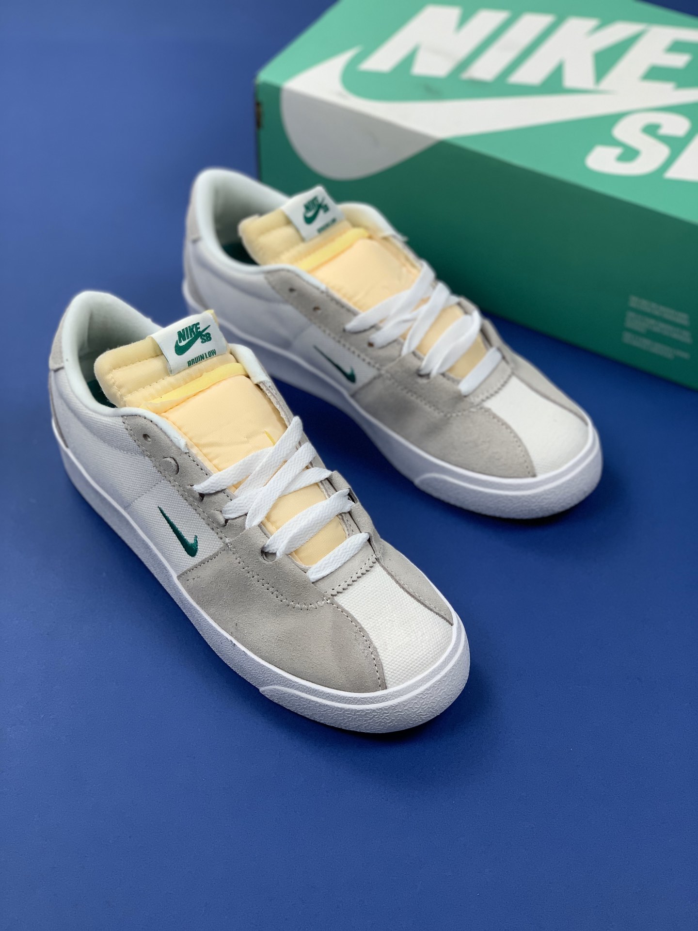 140  公司级 耐克 Nike SB ZOOM BRUIN EDGE“小勾”SB休闲时尚滑板鞋 CD5036-100