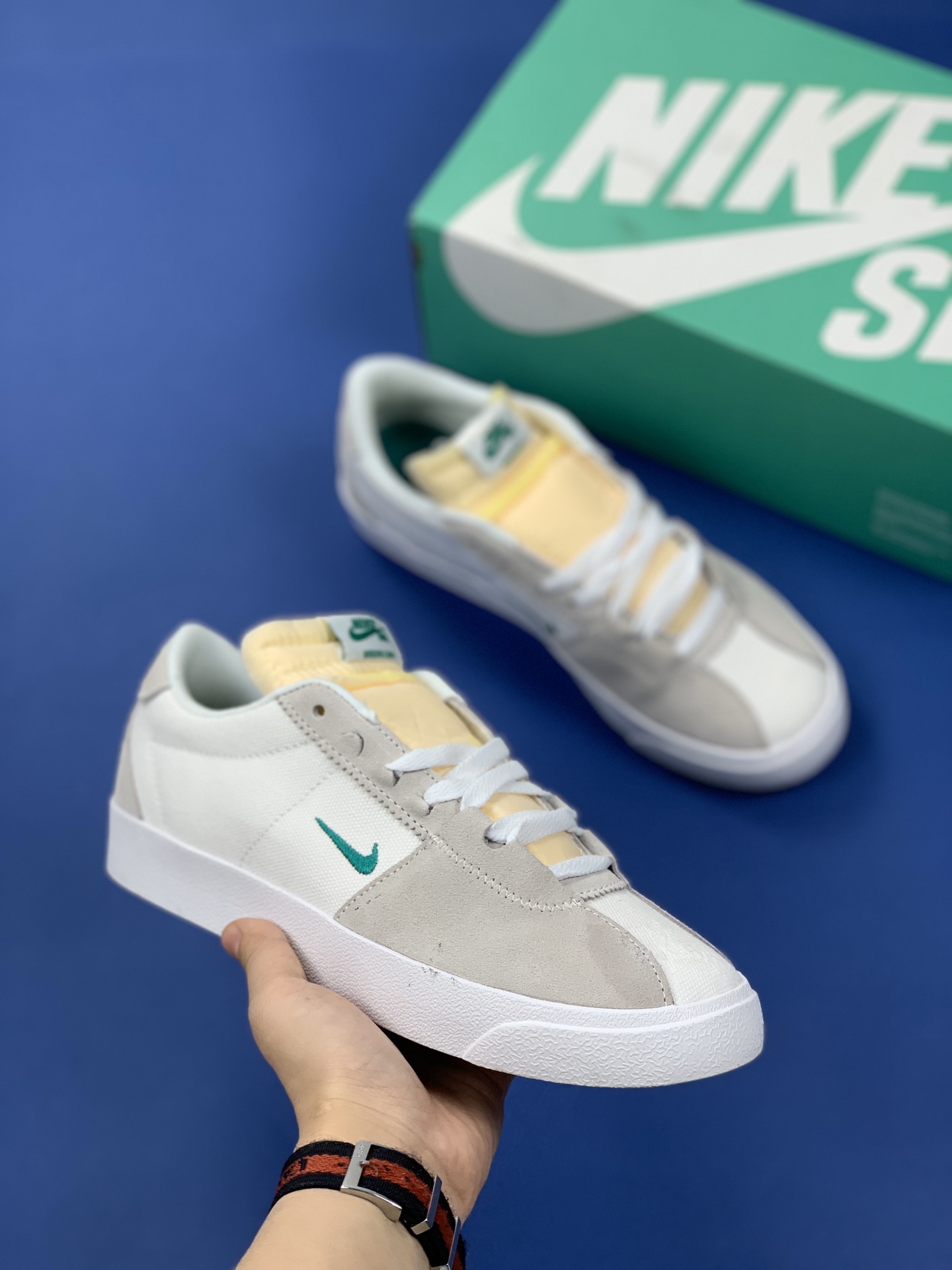 140  公司级 耐克 Nike SB ZOOM BRUIN EDGE“小勾”SB休闲时尚滑板鞋 CD5036-100