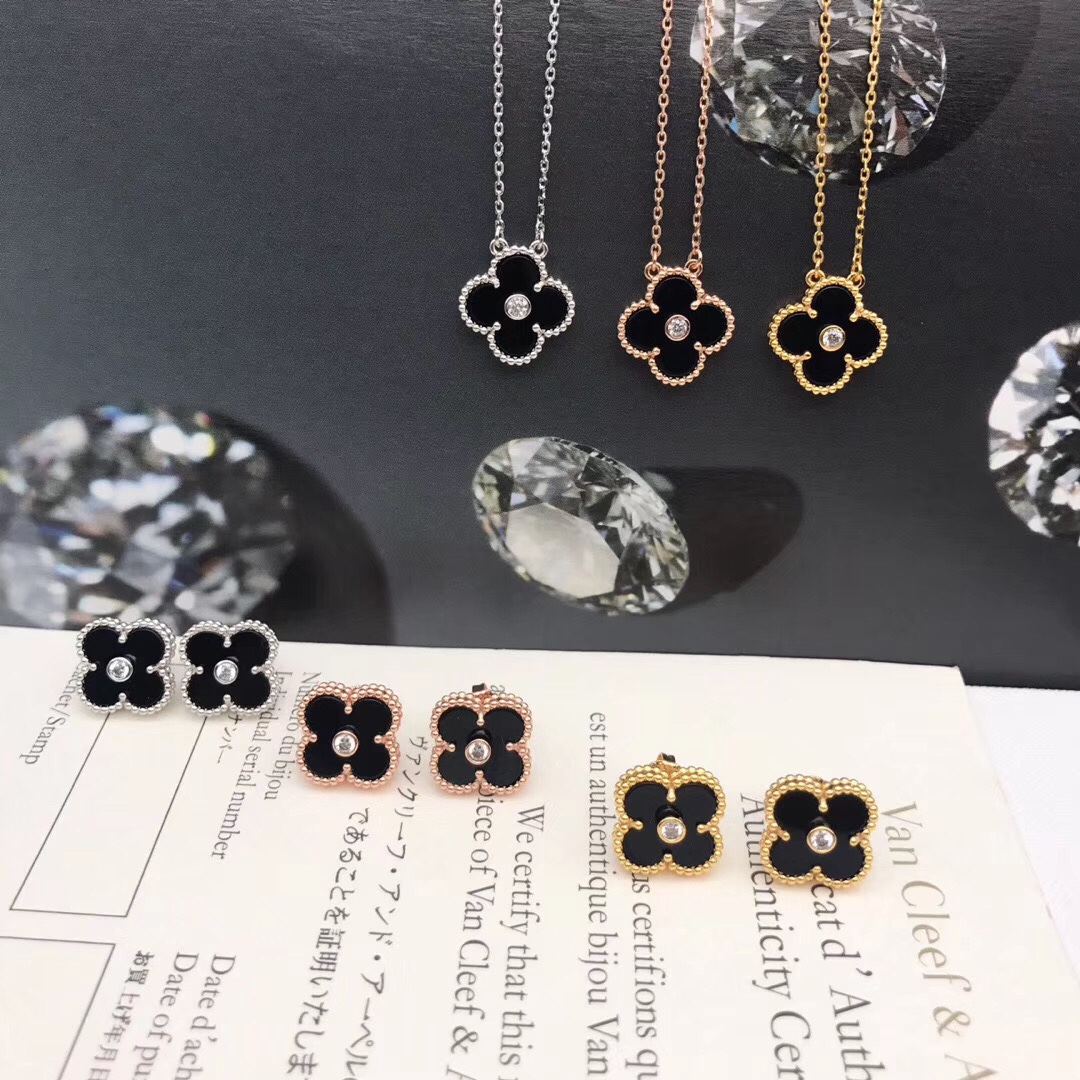 Van Cleef & Arpels Haute Joaillerie Fine Jewelry Earrings Necklace Ring 4