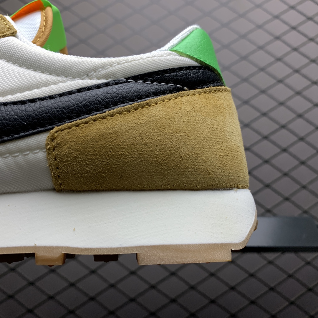 150 男鞋补出 小红书爆款 Nike Air Daybreak 1979周年顺风华夫复古百搭休闲慢跑鞋CK2351-700