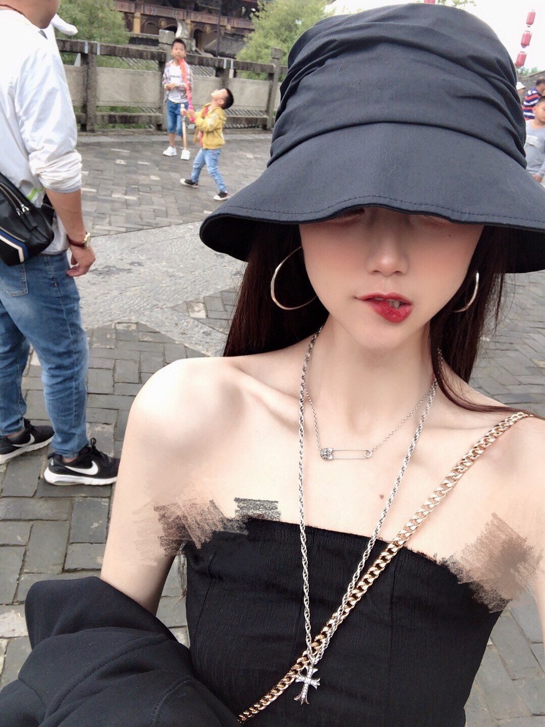 Chrome Hearts 克罗心女神别针锁骨链