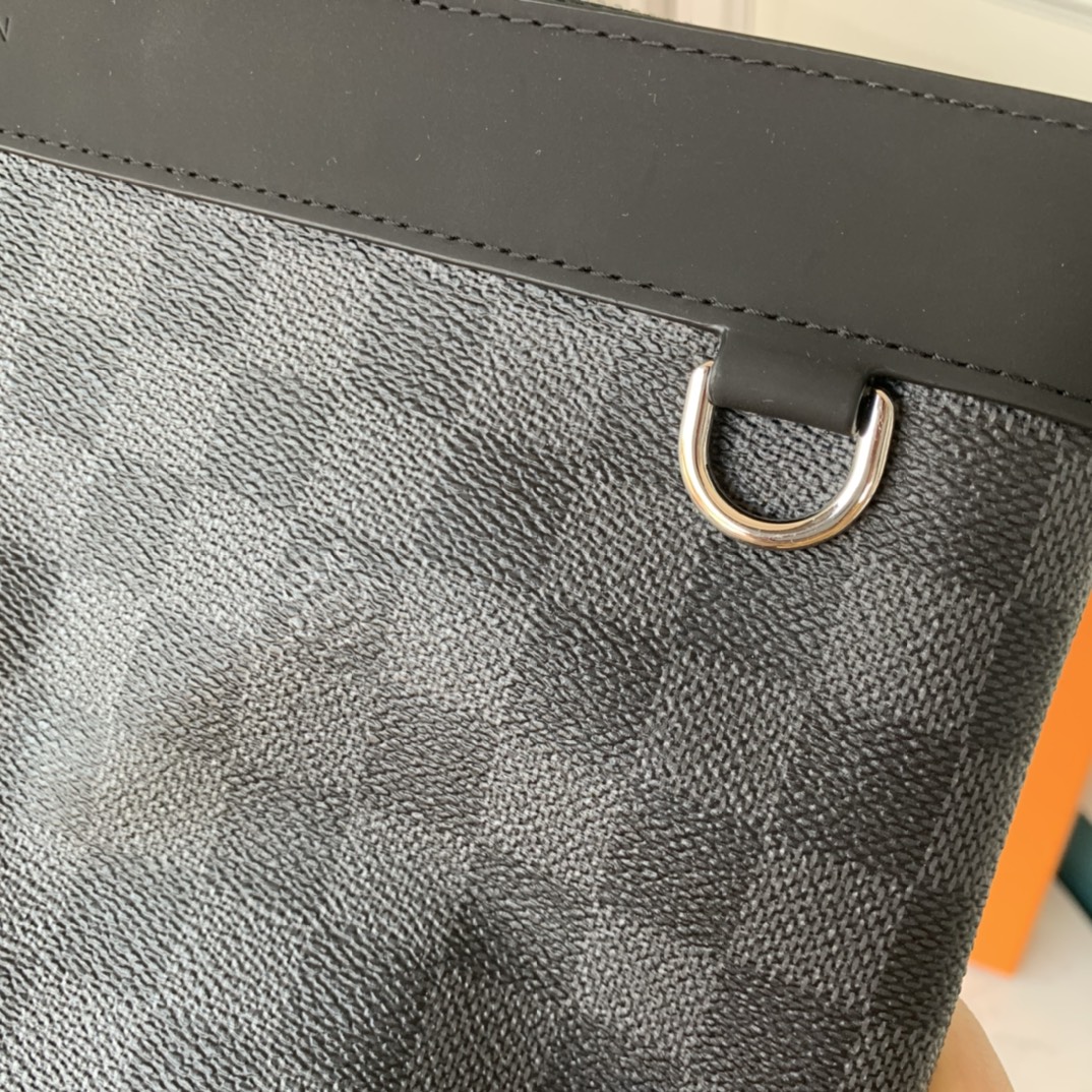 1 interior flat pocket - Bag 5