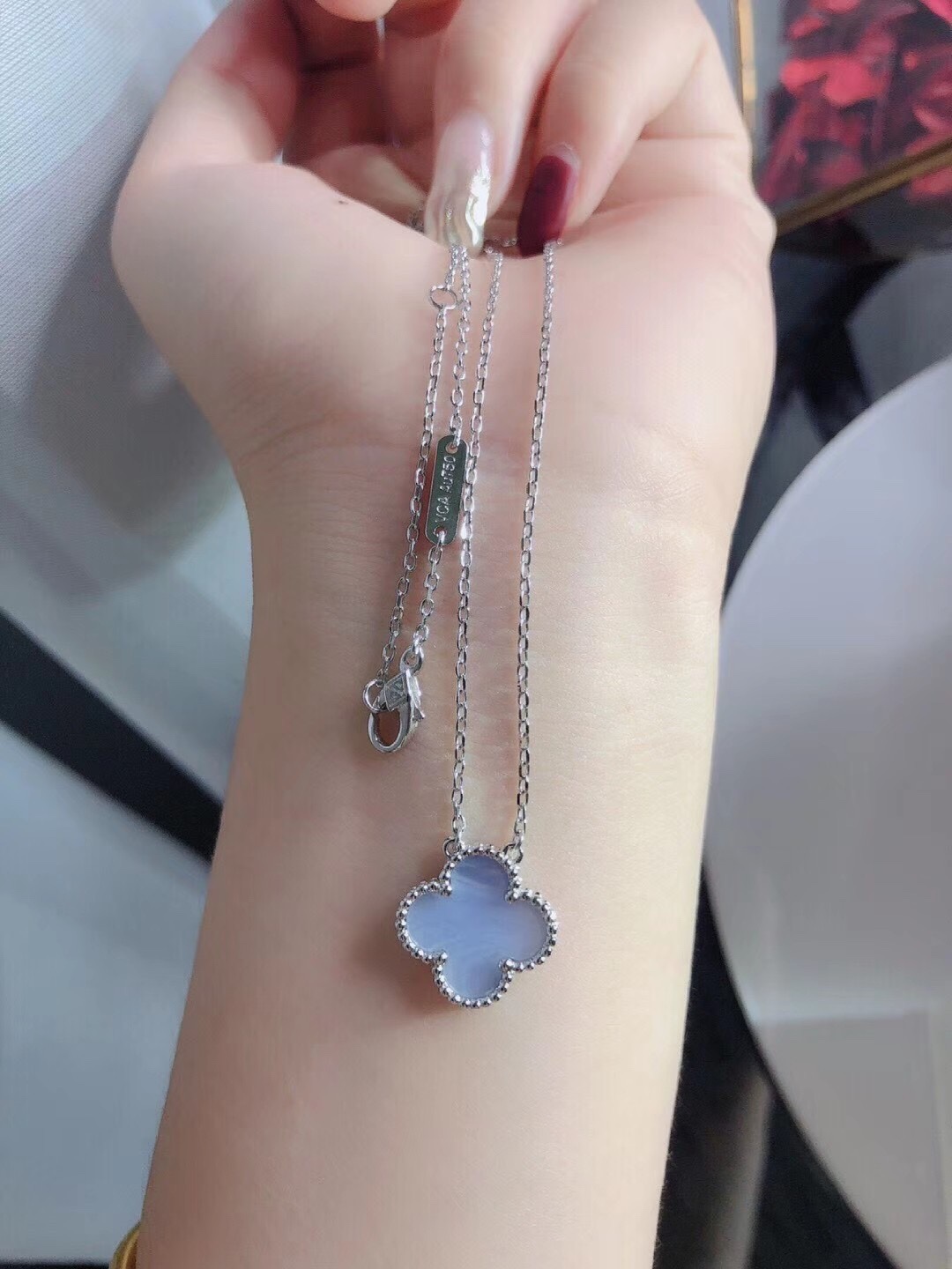 Van Cleef & Arpels 梵克雅宝四叶草手链