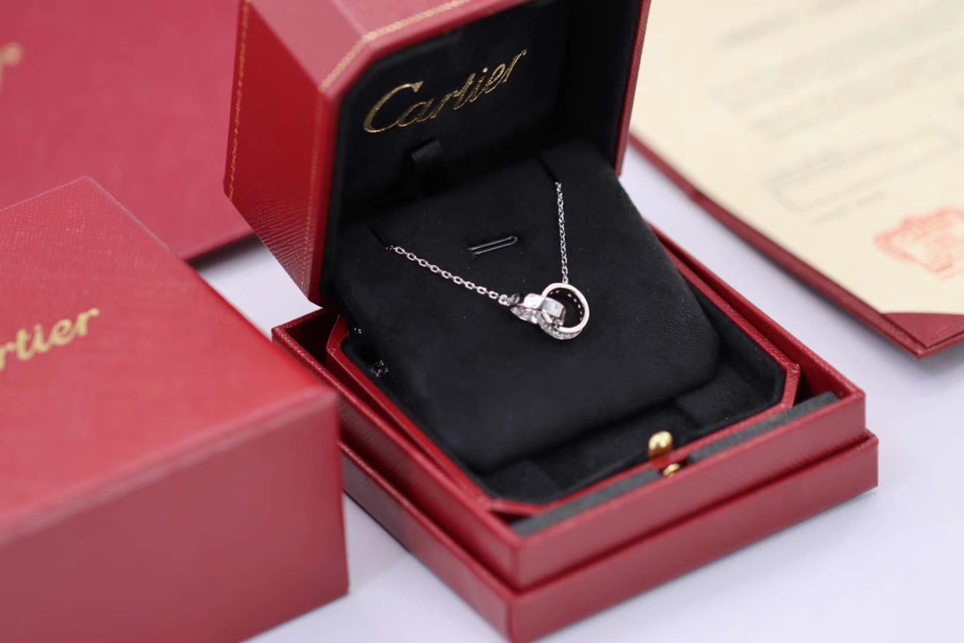 Cartier 卡地亚 LOVE满钻螺丝双环 锁骨项链
