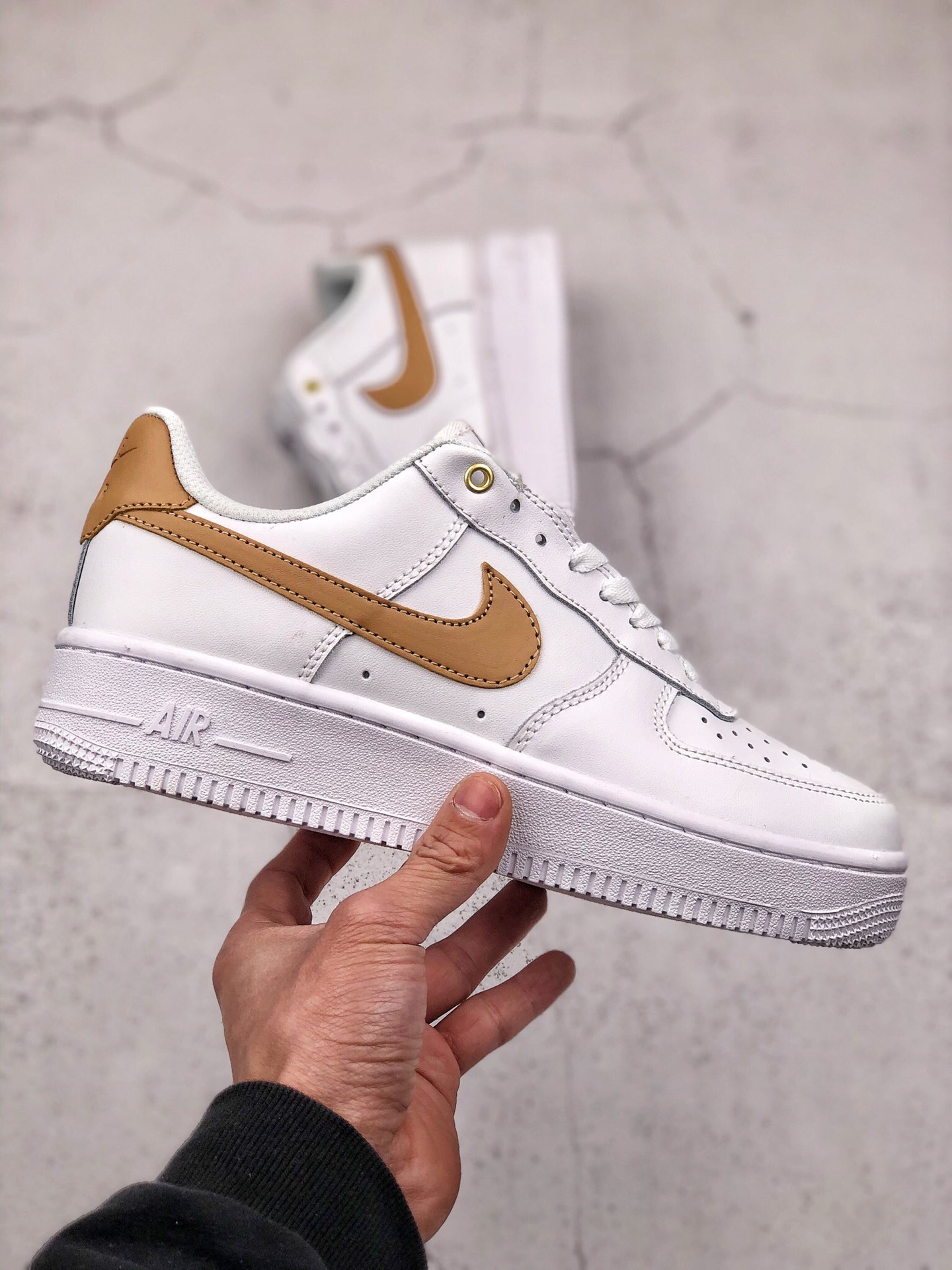 160 公司级 Nike Air Force 1 Low White Vachetta Tan CU6675 100