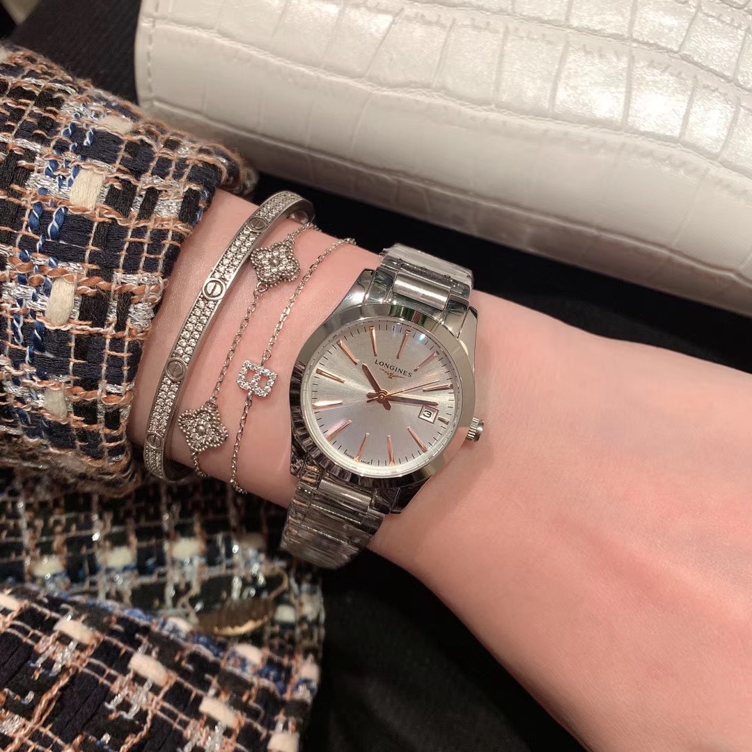 Longines 浪琴康柏系列(Conquest Classic)腕表