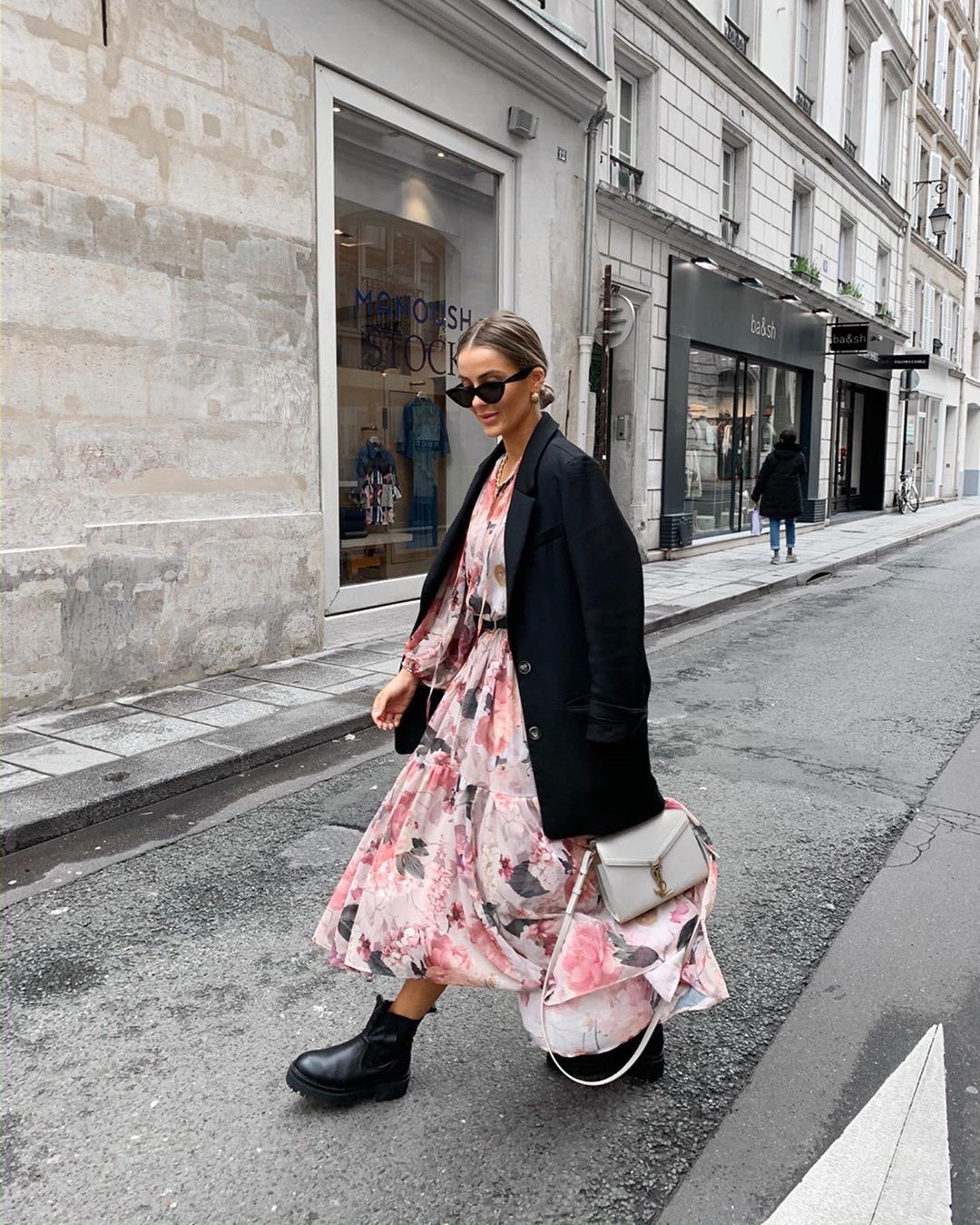 YSL 𝐂𝐚𝐬𝐬𝐚𝐧𝐝𝐫𝐚 Mini 20CM 鱼子酱纹手拎包 602716白色/金扣