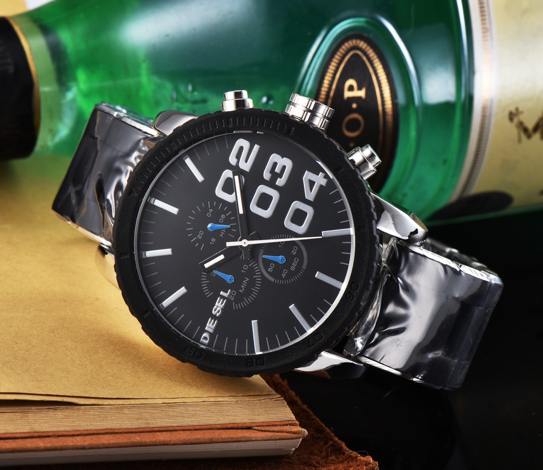 “DIESEL Watch: 42mm Size, Swiss Stone Core, Steel Pyramid Materials” - 图片 7