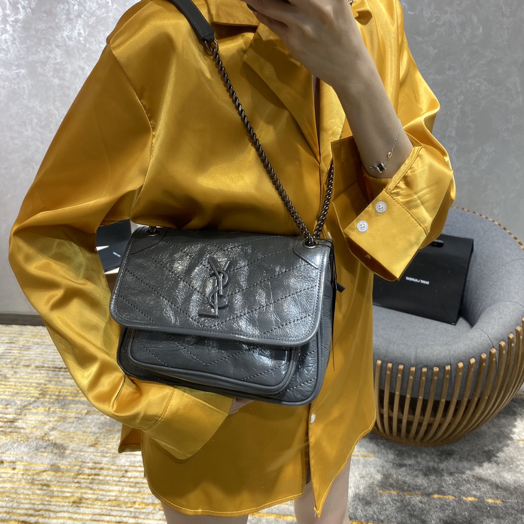 路易威登 Louis Vuitton 高定典藏名品高定成衣时装外套连衣裙衬衫T恤 #CD5BDCA4 6
