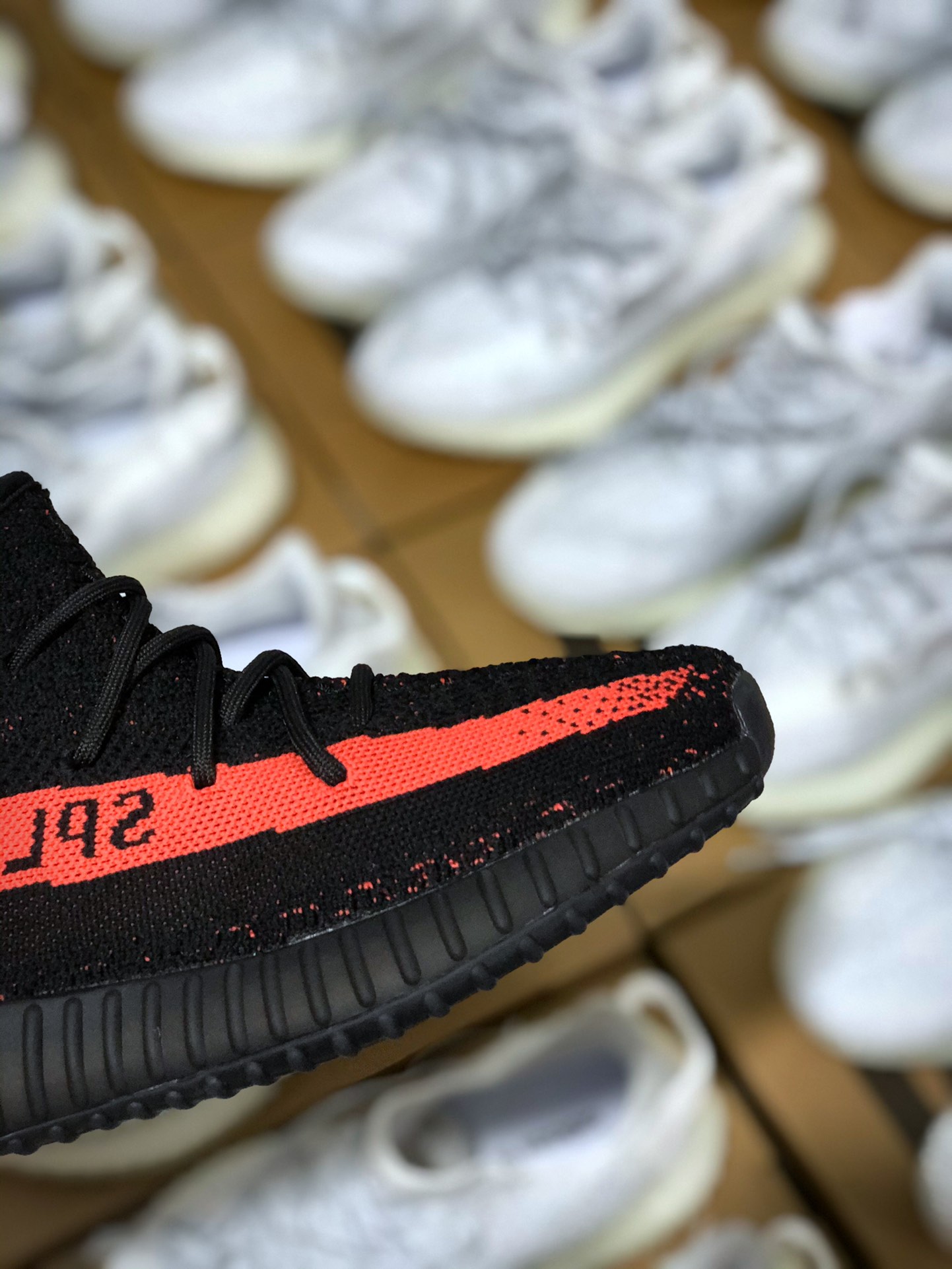 本地自取90160 yeezy 350 boost v2 椰子黑紅外貿客戶指定訂單 東