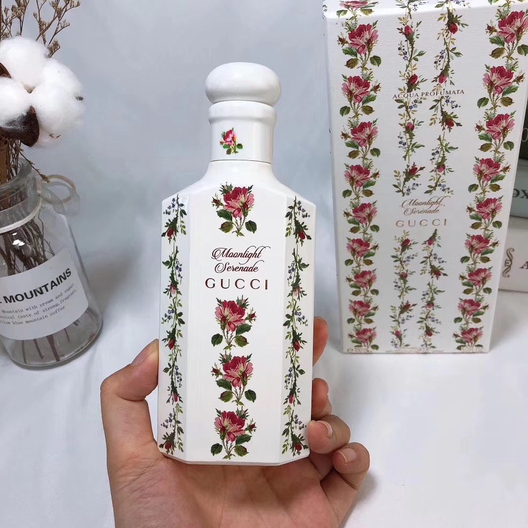 Gucci Moonlight Serenade 150ml - Alchemist's Garden Calming Lavender Scent 3 i1585156572 3160 1