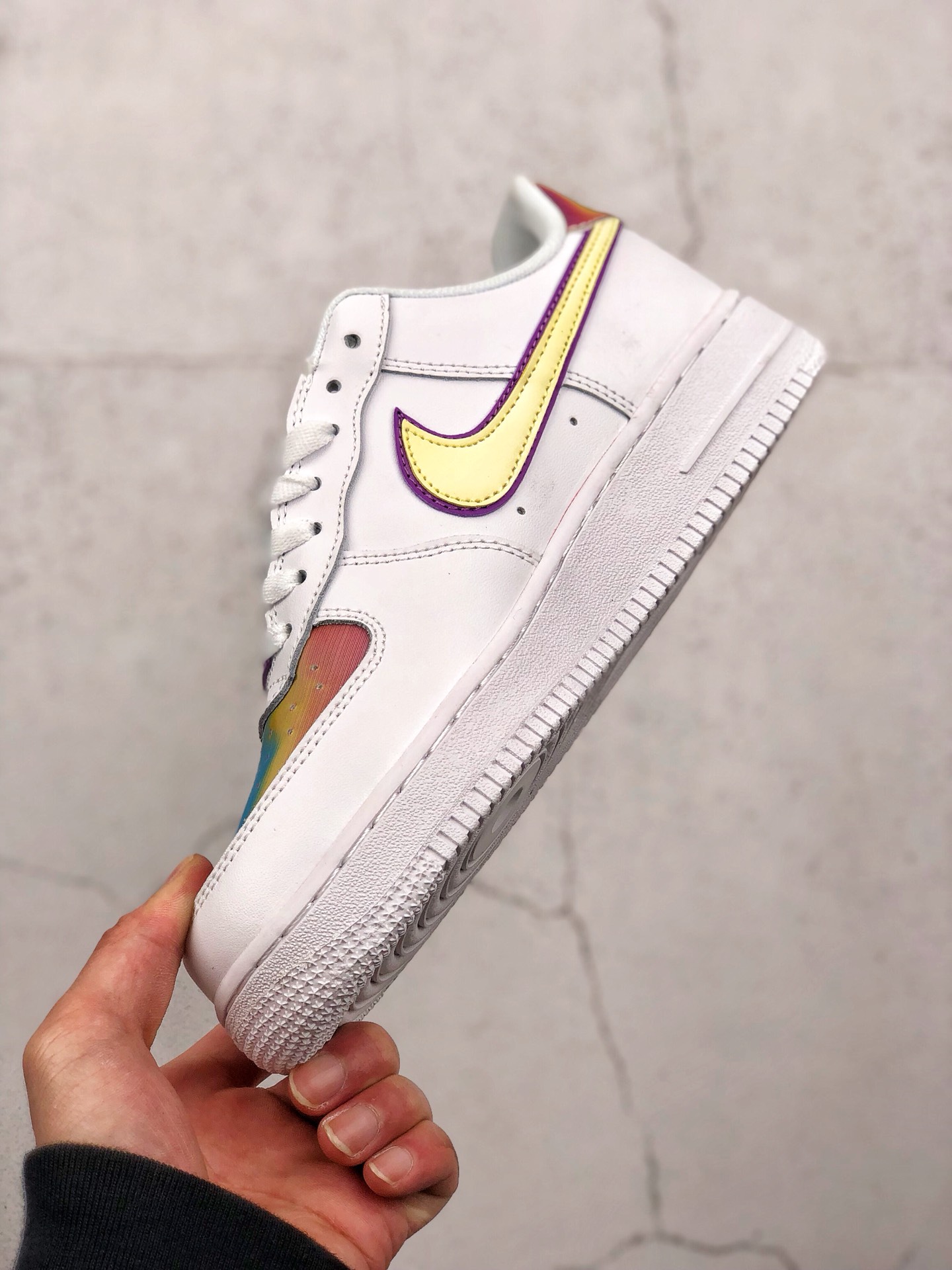 调价 160 复活节限定Air Force 1 空军一号休闲鞋CW0367-100