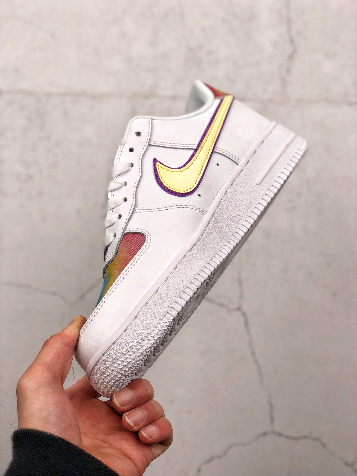 调价 160 复活节限定Air Force 1 空军一号休闲鞋CW0367-100