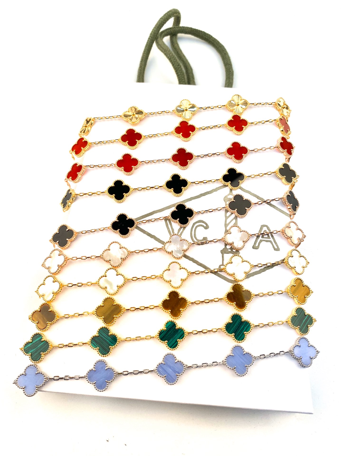 Van Cleef & Arpels 梵克雅宝四叶草手链