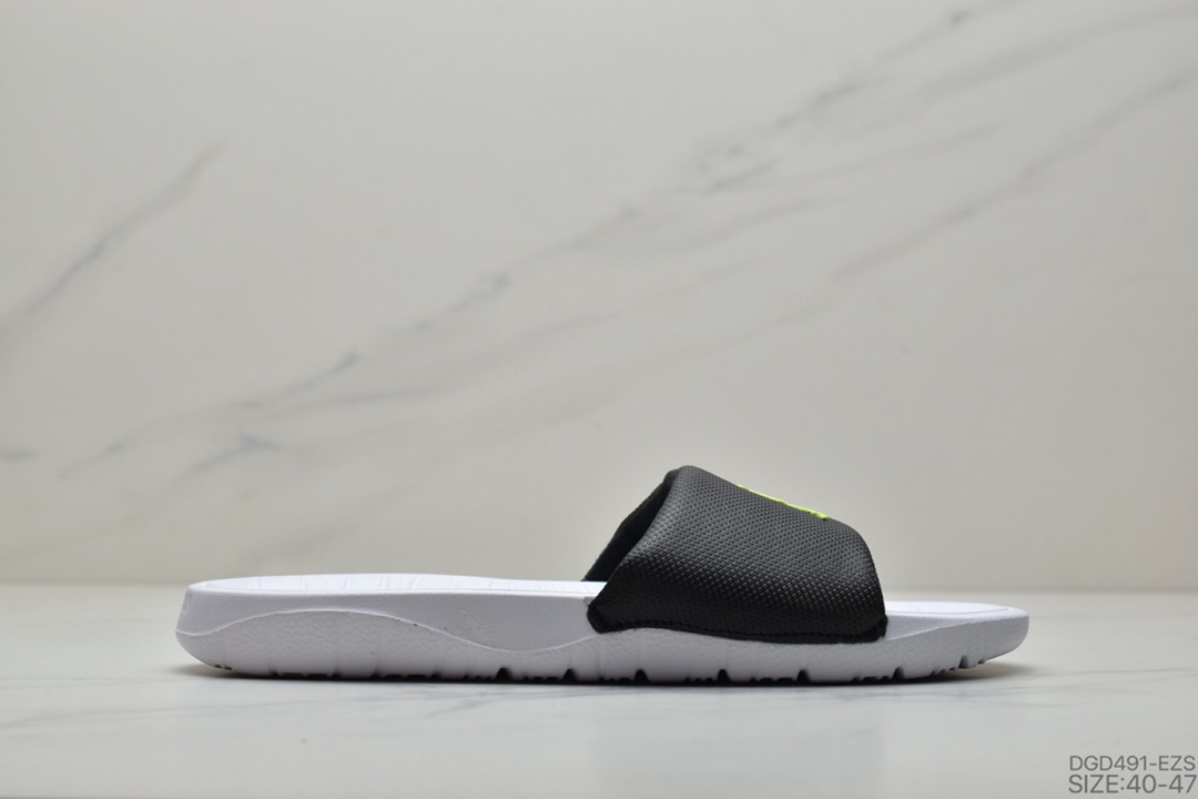 70 乔丹Air Jordan Break Slide AJ面包拖鞋