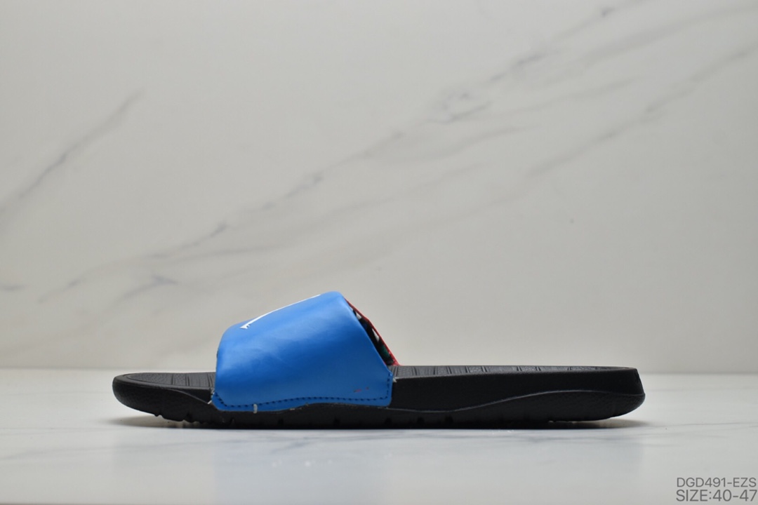 70 乔丹Air Jordan Break Slide AJ面包拖鞋