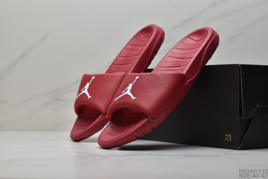 70 乔丹Air Jordan Break Slide AJ面包拖鞋