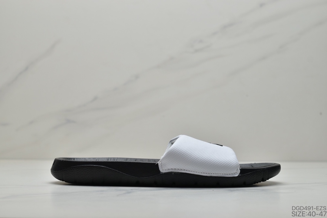 70 乔丹Air Jordan Break Slide AJ面包拖鞋