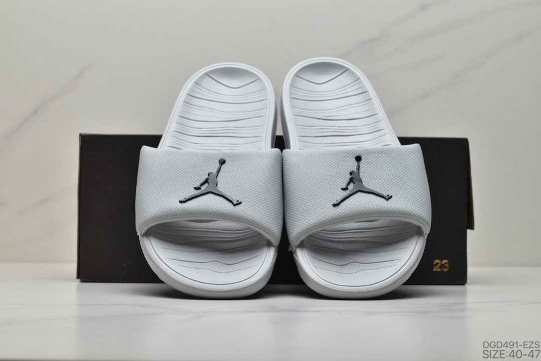 70 乔丹Air Jordan Break Slide AJ面包拖鞋