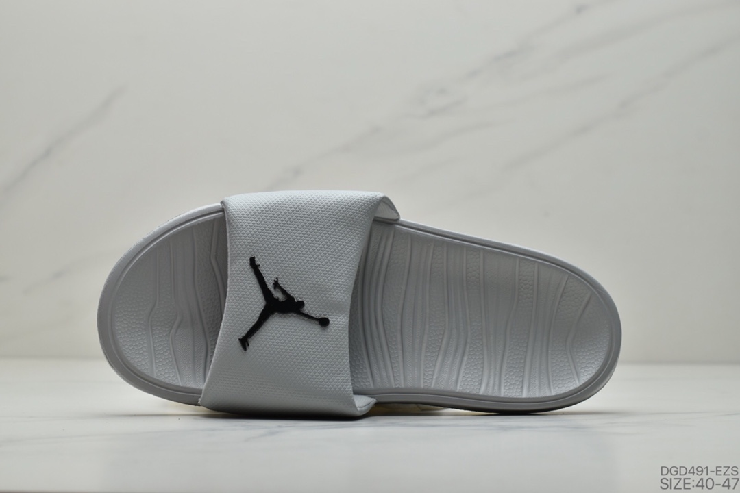 70 乔丹Air Jordan Break Slide AJ面包拖鞋