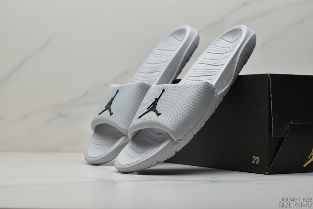 70 乔丹Air Jordan Break Slide AJ面包拖鞋