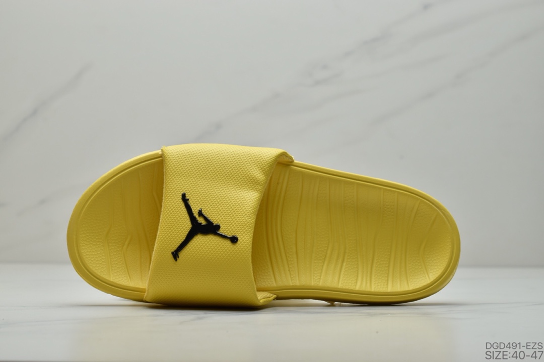 70 乔丹Air Jordan Break Slide AJ面包拖鞋