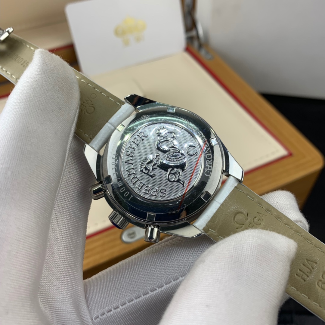 Omega 皇家 欧米茄超霸女款计时功能腕表
