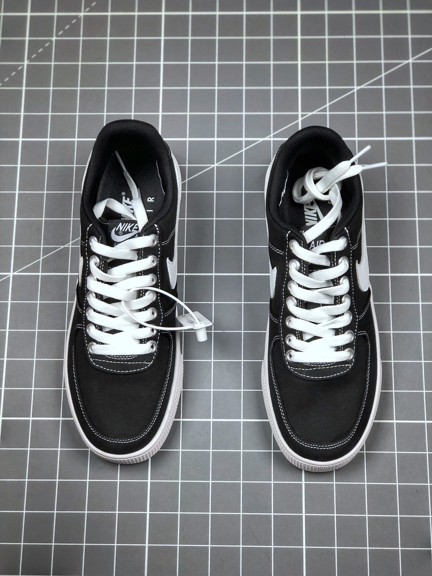 110 真标半码 耐克/Nike Air Force 1 空军一号 简版空军 帆布内置气垫 低帮板鞋