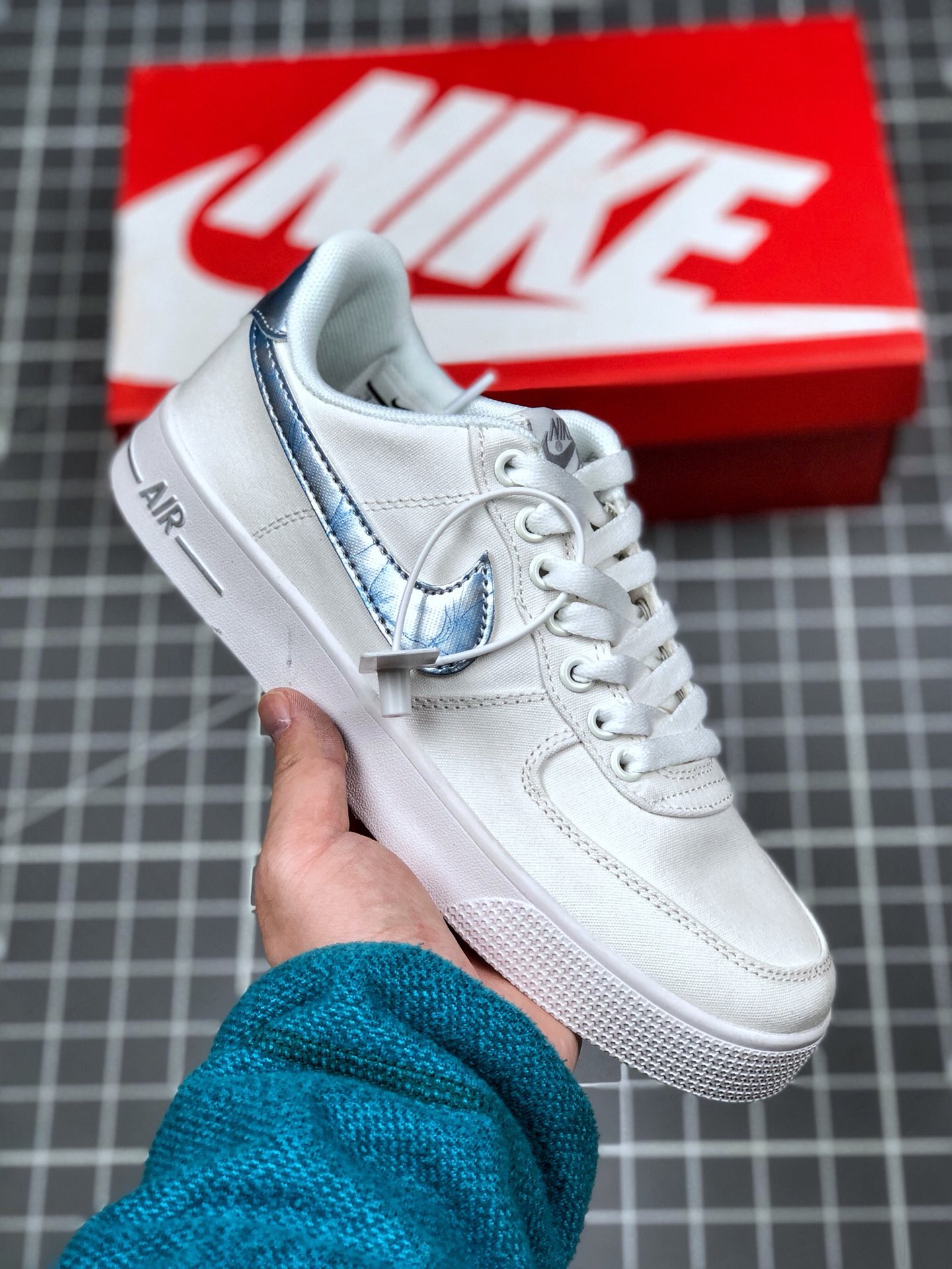110  真标半码 耐克/Nike Air Force 1 空军一号 简版空军 帆布内置气垫 低帮板鞋 630939