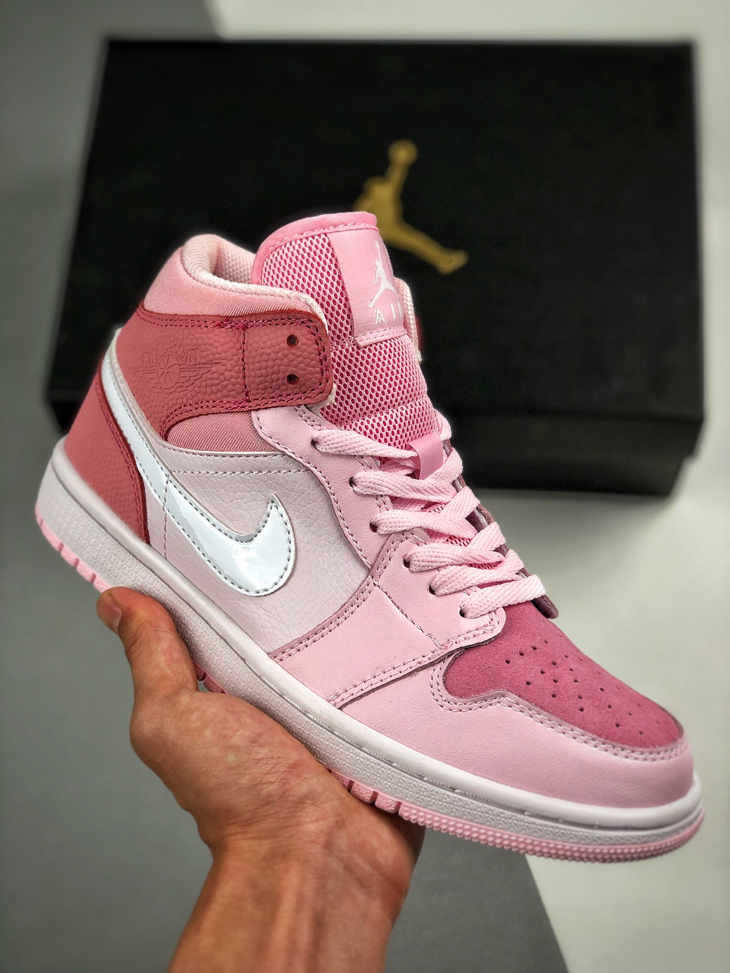 Apoyo contra reembolso canal original la mejor artesanía del mercado‼ Air Jordan 1 Mid espuma rosa blanco ser…