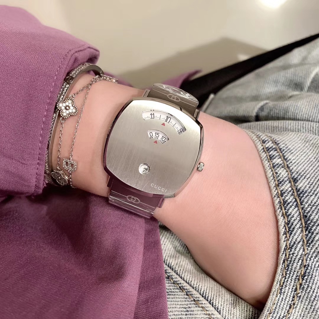 Gucci 古驰Disney x Gucci Grip系列腕表 Disney x Gucci