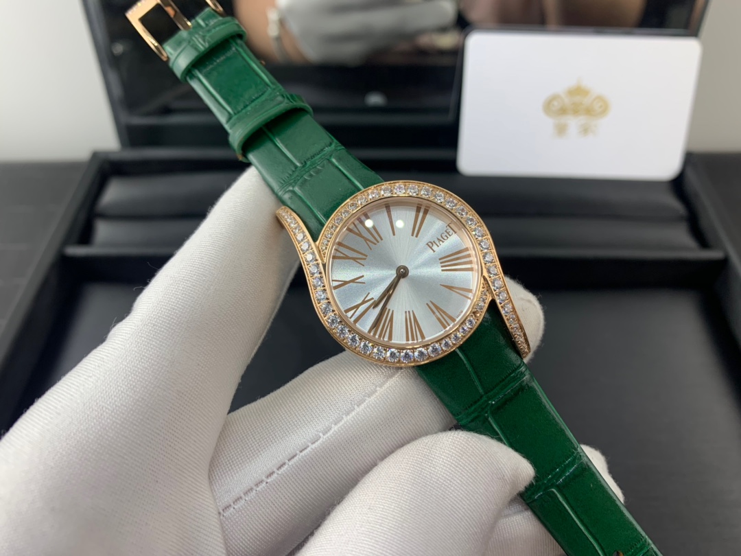 Piaget 皇家 伯爵罗马假日女款镶钻腕表