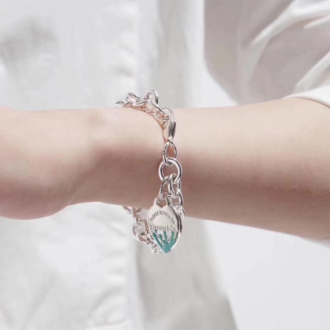 Tiffany & Co. 蒂芙尼Tiffany & Co. 珐琅心型泼墨手链