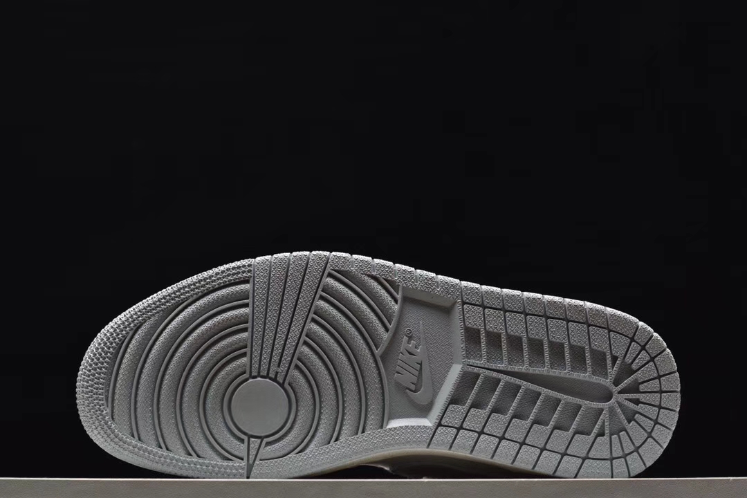 150 原装渠道   Sneakersnstuff x Air Jordan 1 Mid  红灰 CT3443-100中帮系列
