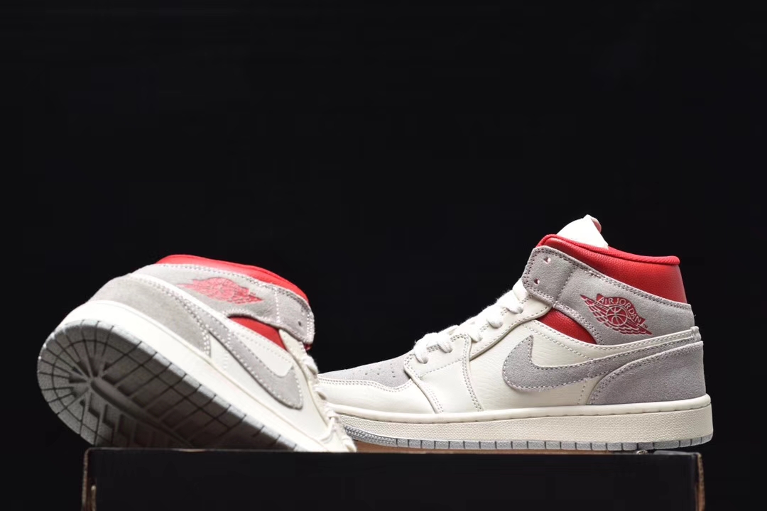 150 原装渠道   Sneakersnstuff x Air Jordan 1 Mid  红灰 CT3443-100中帮系列