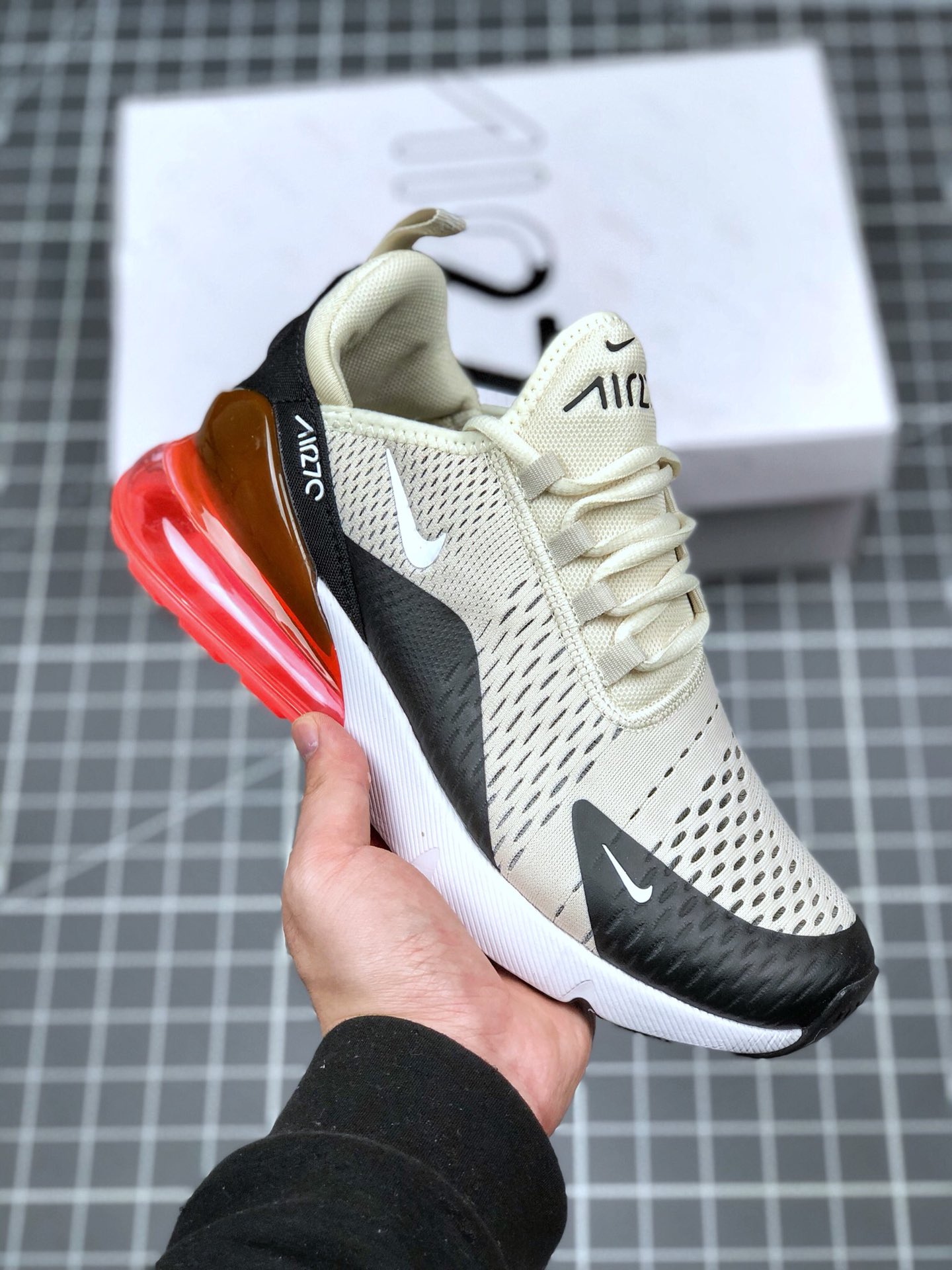 130 公司级  耐克/Air Max 270 官网强力操作主推 AH8050