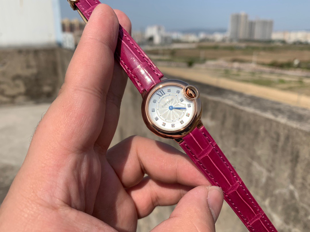 Cartier 皇家 卡地亚蓝气球系列28尺寸腕表